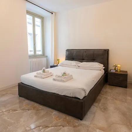 Magic Place Bergamo! Classy In The Heart Of The Apartment